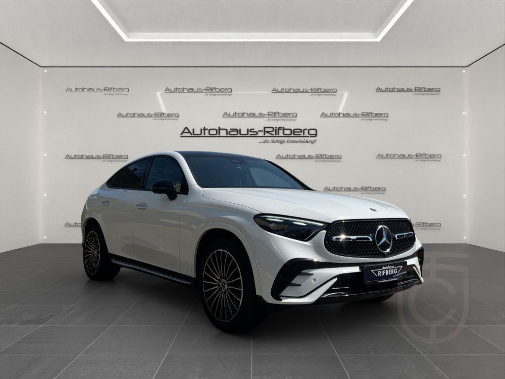 Mercedes-Benz GLC 300 de 4M Coupe AMG PanD/20Zoll/HUD/Night