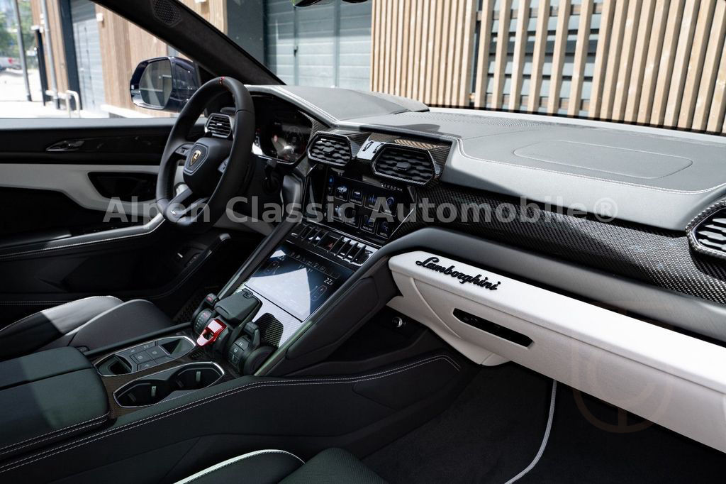 Lamborghini Urus S 23 Zoll B&O Sitzbelüftung