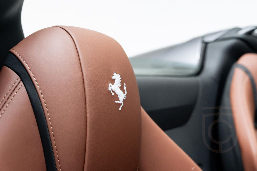 Ferrari 812 GTS - 1 Owner - 5 Ferrari Service & Year War
