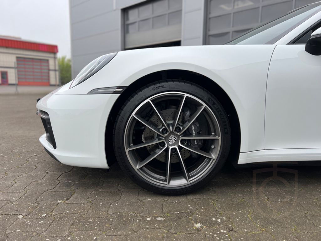 Porsche 911 992 CARRERA COUPE, MY 2023, EZ. 08/2025