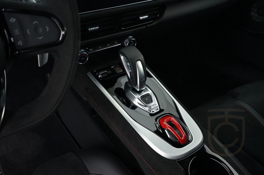 Lotus Emira First Edition Coupé (Navi LED Leder Shz)