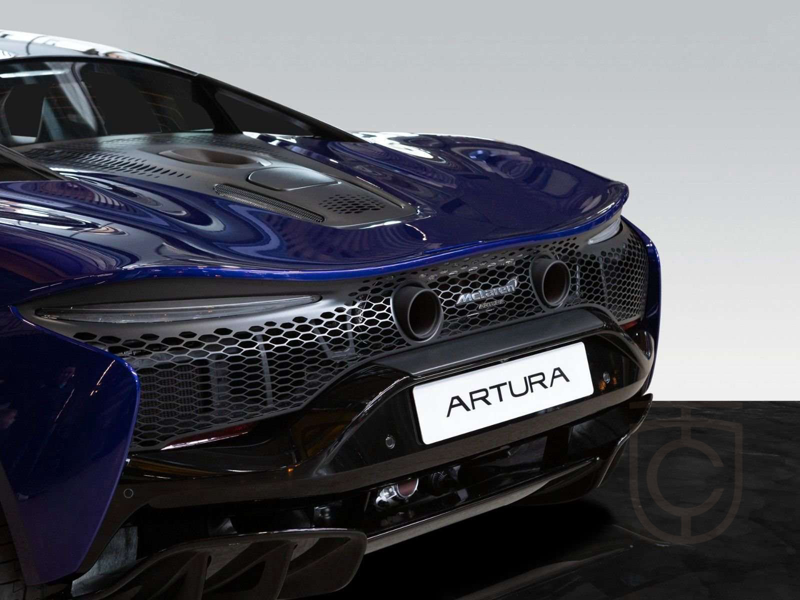 McLaren Artura Performance