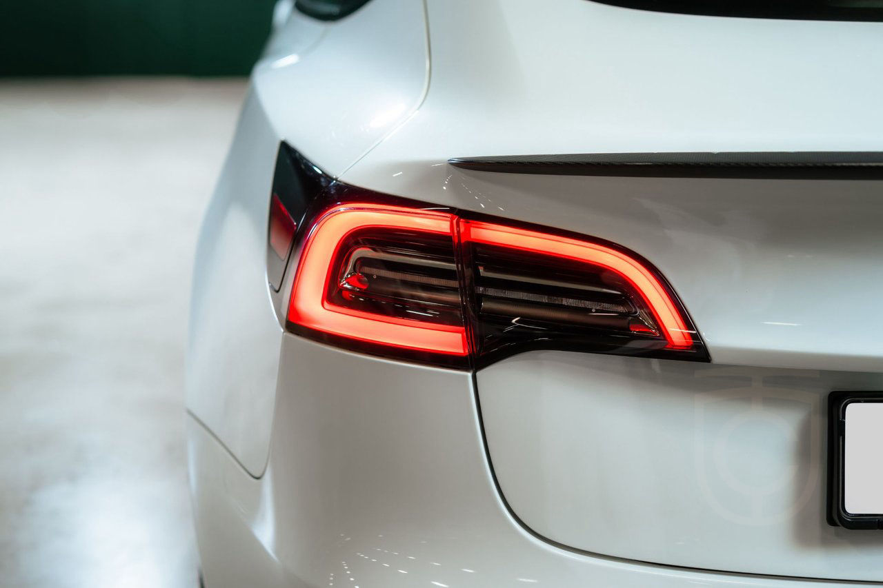 Tesla Model 3 Performance