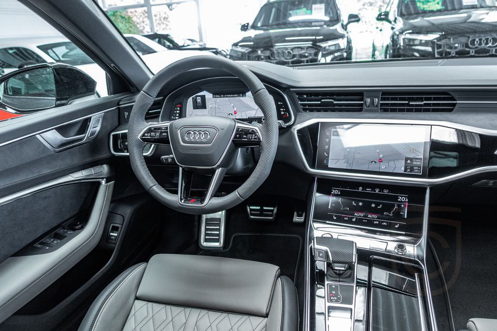 Audi S6 Avant EXCLUSIVE B&O*PANO*LUFT*HUD*SClose*21"