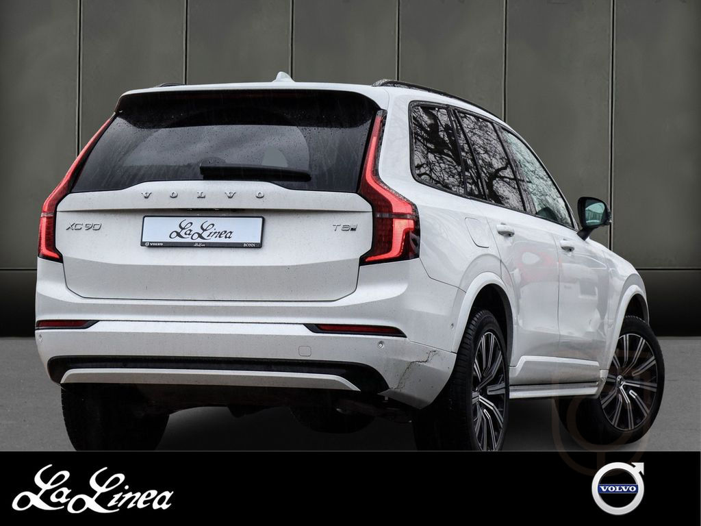 Volvo XC90 T8 AWD Ultra Dark Recharge Plug-In Hybrid
