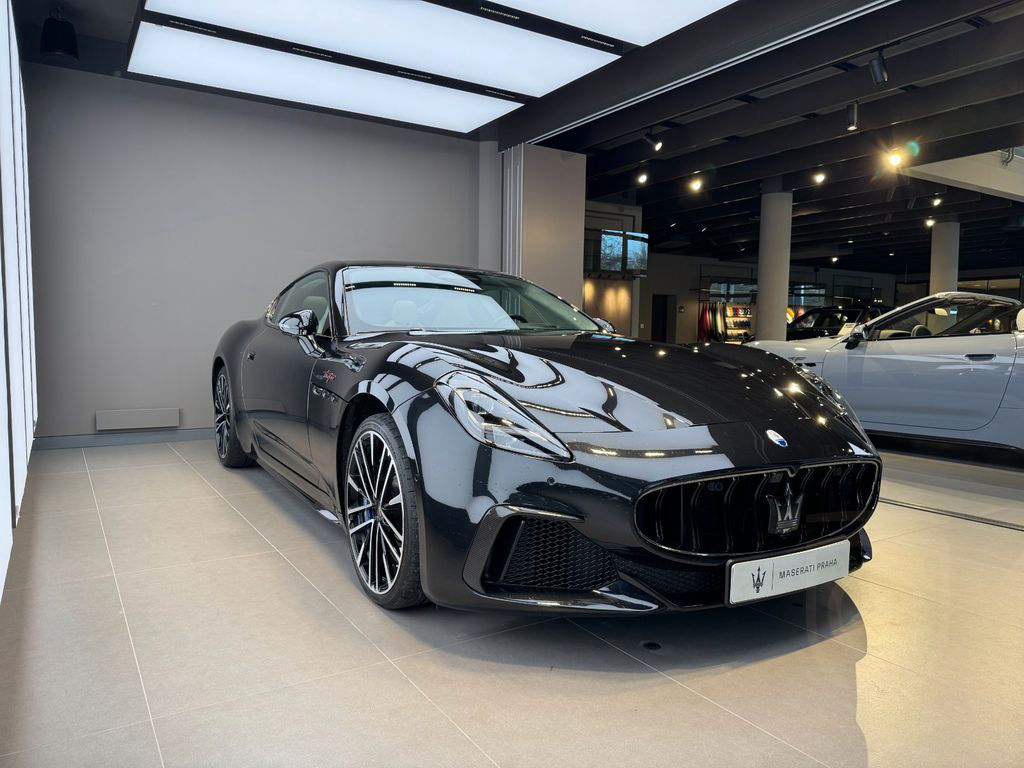 Maserati Granturismo 3.0 404kW Trofeo AWD *Warranty 2027*