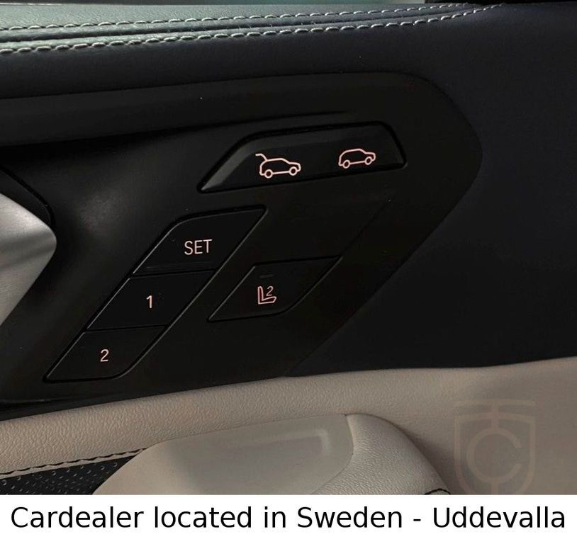 BMW X6 M X6M Competition 625hp xDrive F96 B&W *VAT*