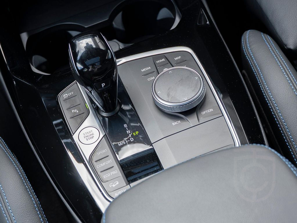 BMW X3 M40i 21Z PANO H/K DAPro HUD AHK M-Sitz LENKRH