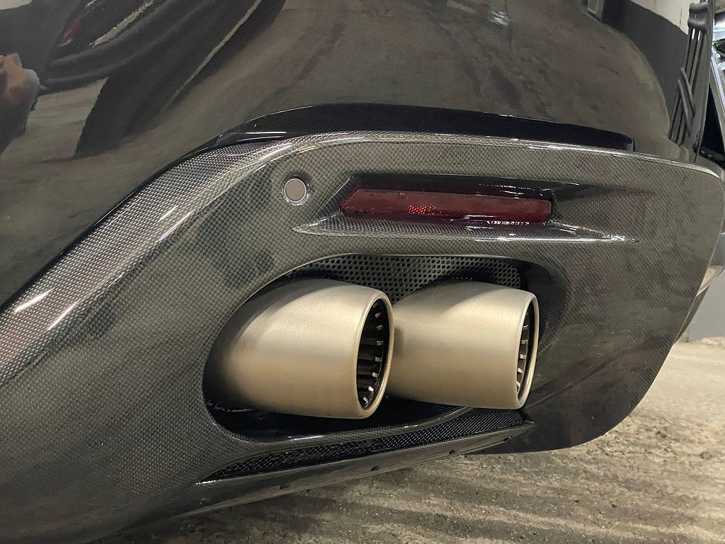 Ferrari Roma 3.9 V8 DCT 620hk 2021 Kolfiber Sv-såld MOMSBIL