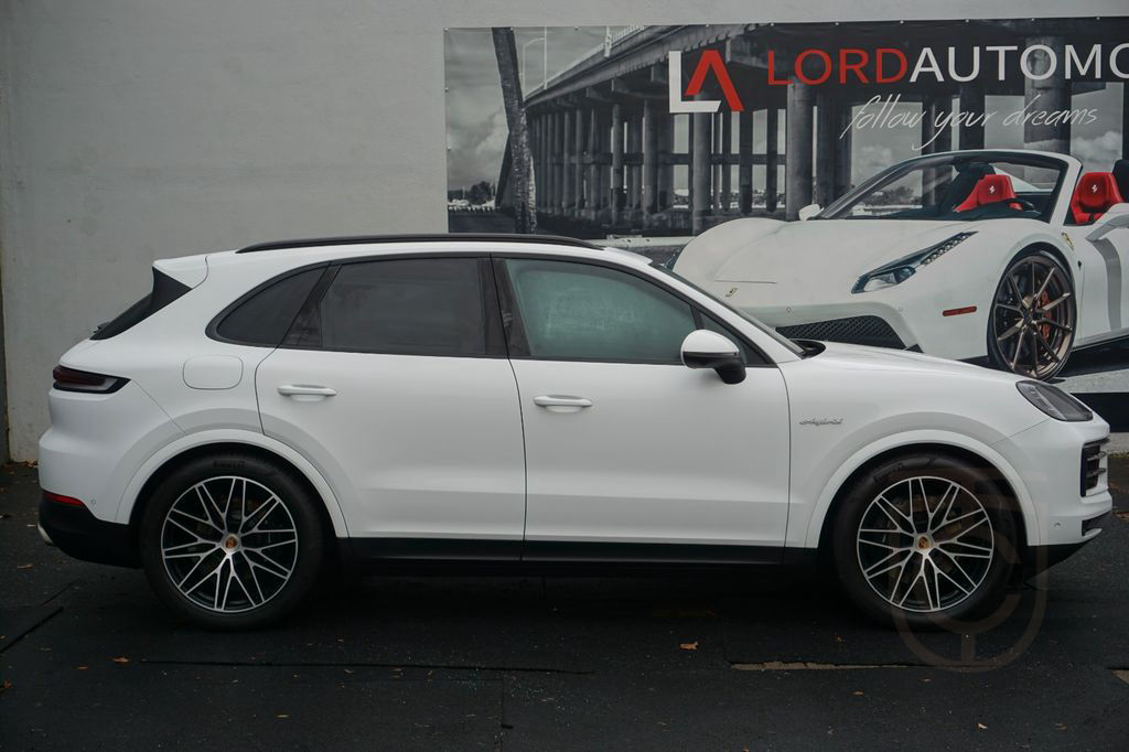 Porsche Cayenne E-Hybrid*Luft*AHK*Pano*BOSE*360Surround*