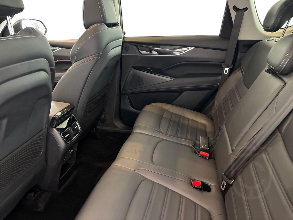 Maxus Euniq 6