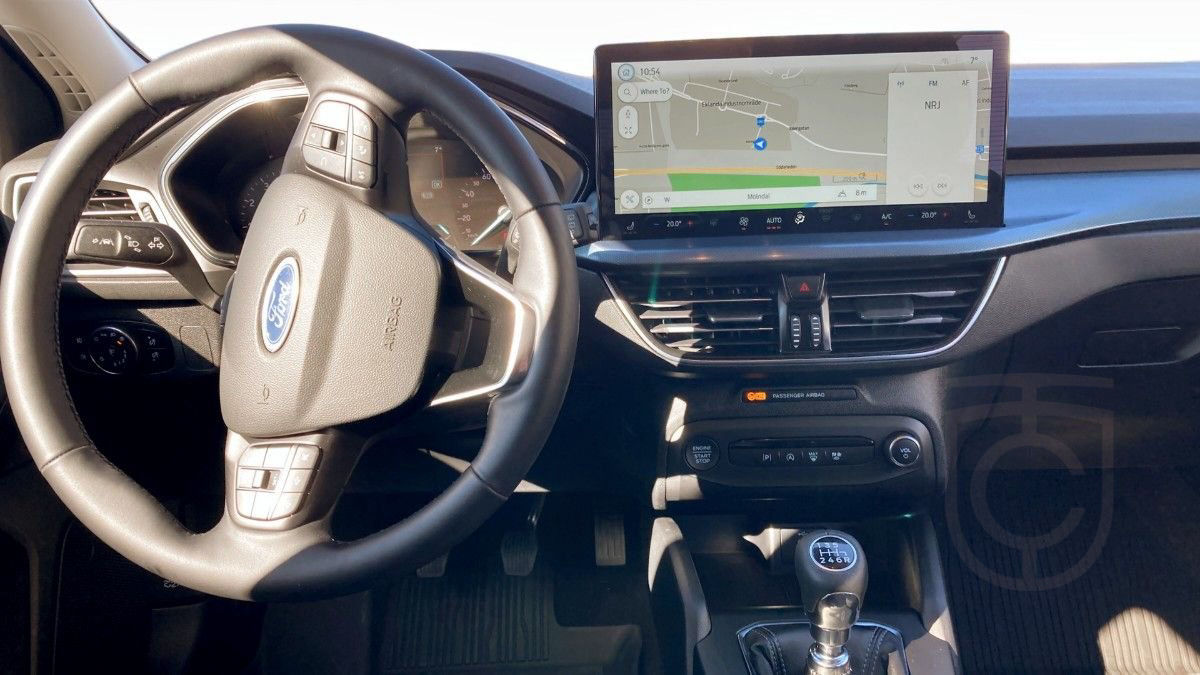 Ford Focus Active 1.0 EcoBoost Hybrid