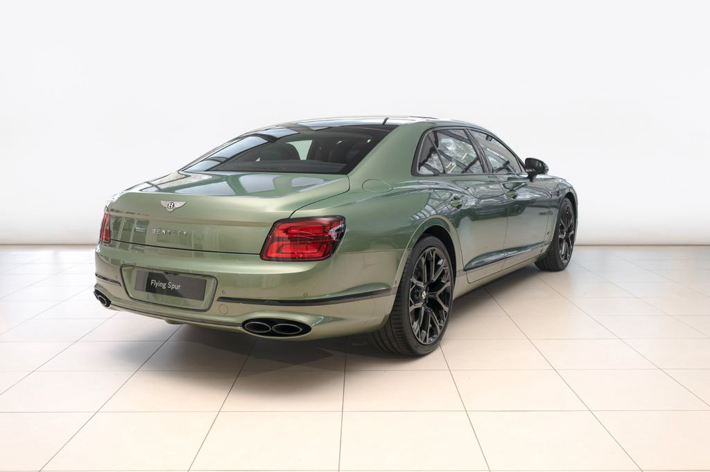 Bentley Flying Spur S V8 - Naim, Diamond Quilting