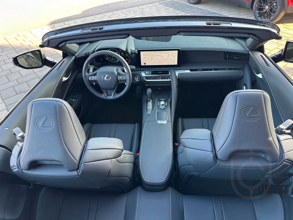 Lexus LC 500 Cabrio ** Performance Paket ** Neuzustand