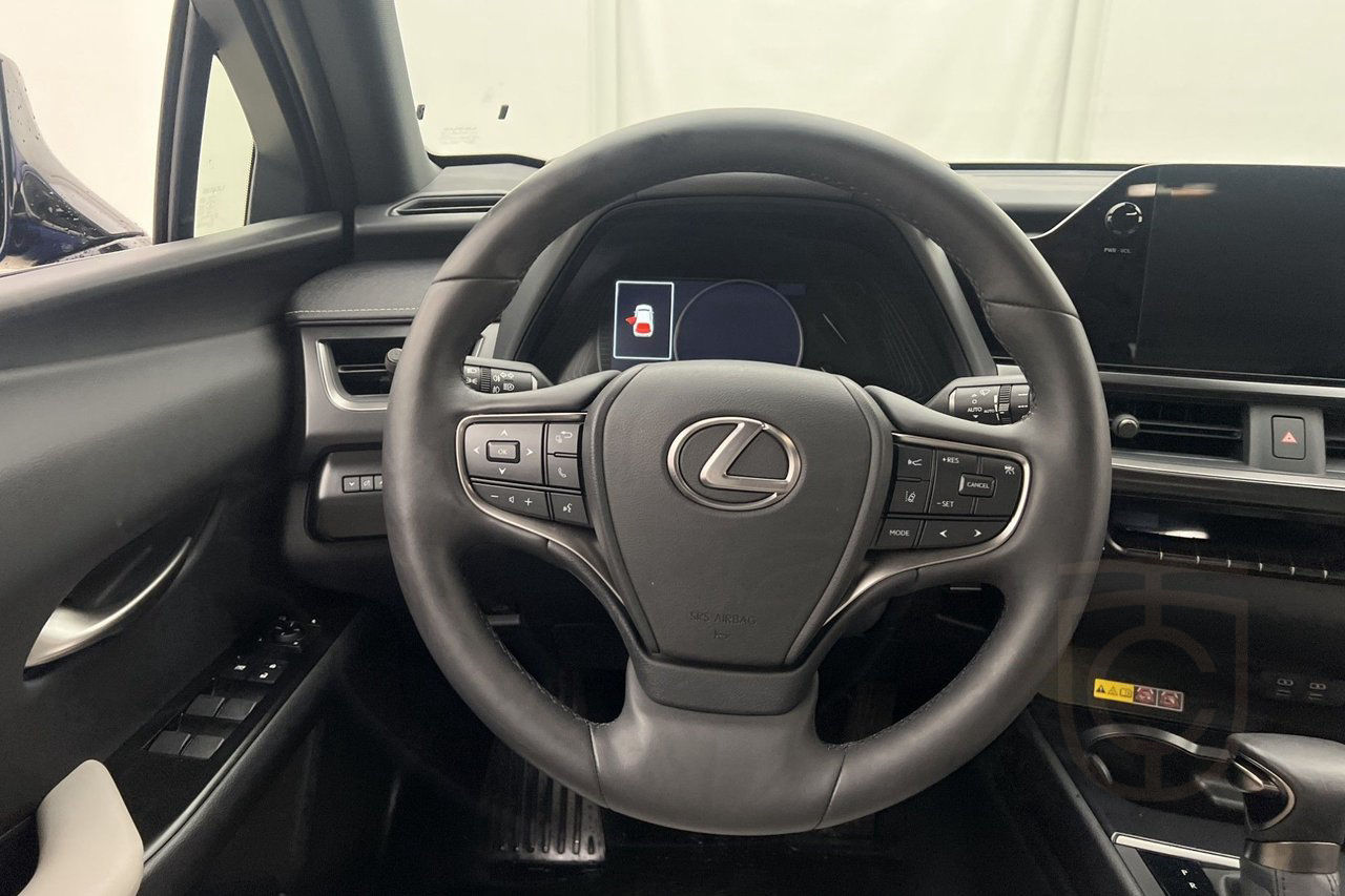 Lexus UX 250h CVT