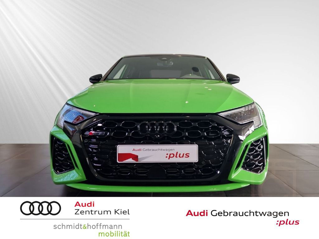 Audi RS3 Sportback TFSI S-tronic B&O Panorama Navi+
