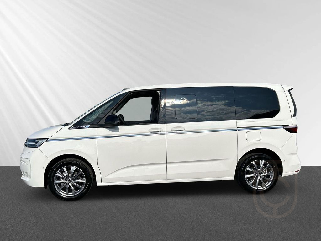 Volkswagen Multivan Style 2.0TDI (UPE78,500)LED+Keyl+Pano+L