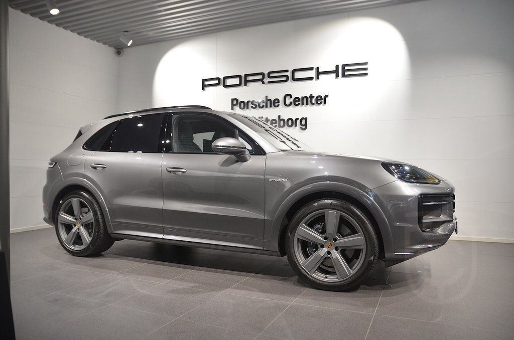 Porsche Cayenne E-Hybrid TipTronic S 346kW 2024