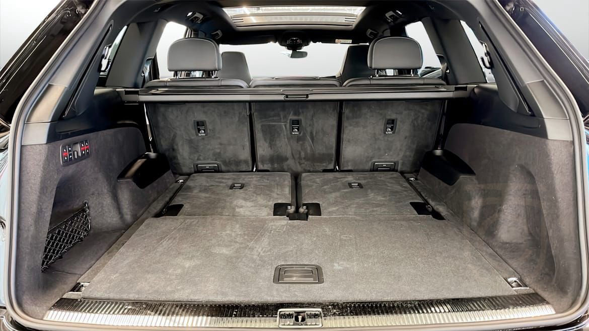 Audi Q7 50 TDI quattro 7-Seater SUV S line