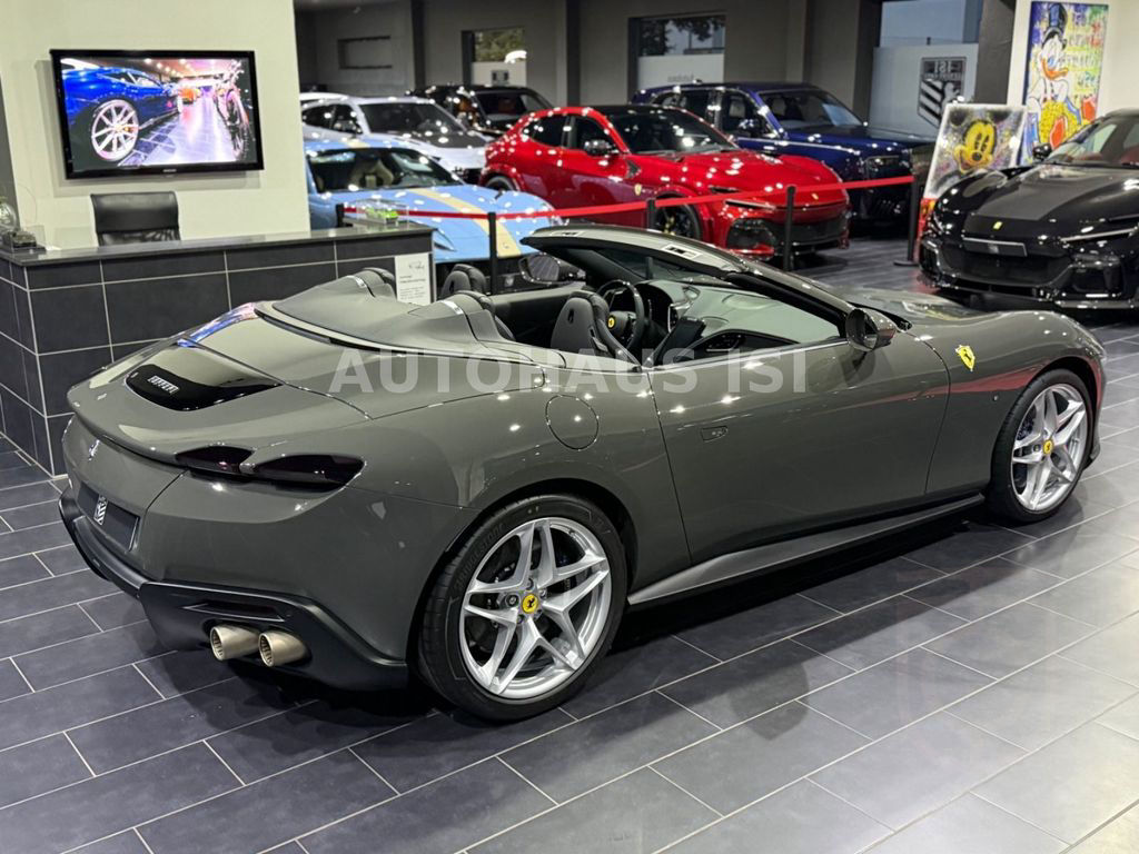 Ferrari Roma Spider GRIGIO SCURO,CARBON-LED,ADAS