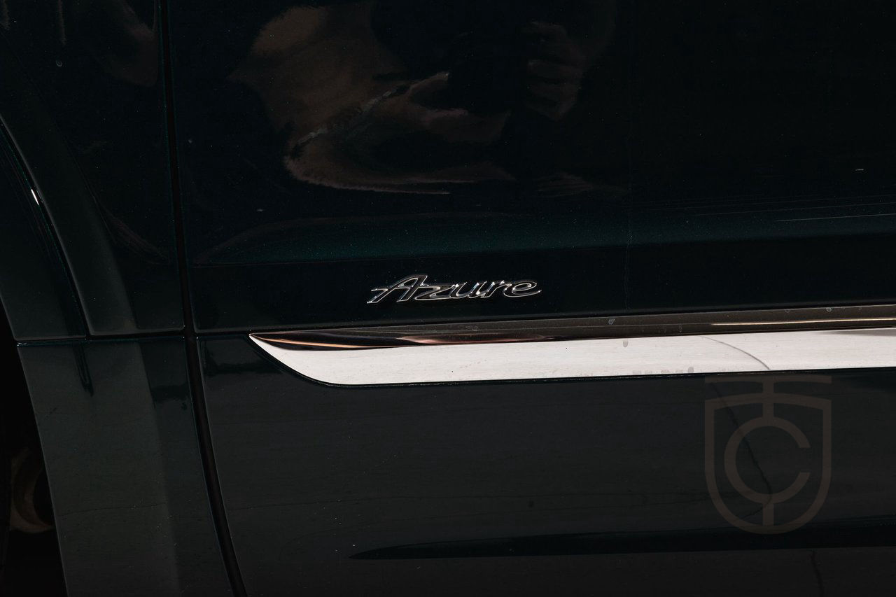 Bentley Bentayga V8 EWB 4.0 V8 EWB First Edition Azure