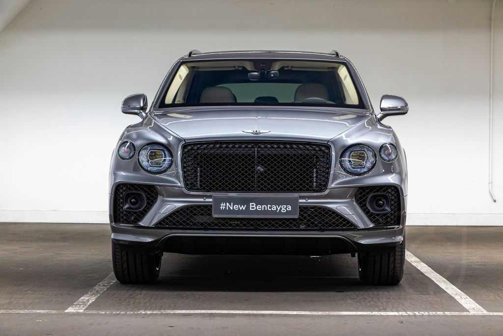 Bentley Bentayga Azure