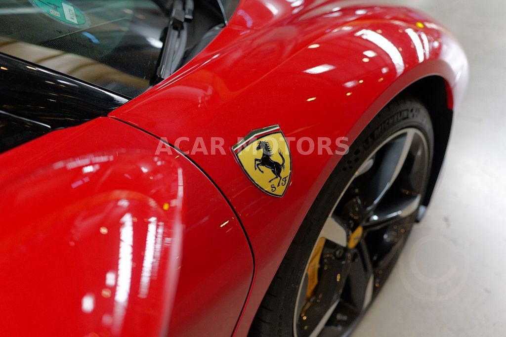 Ferrari SF90