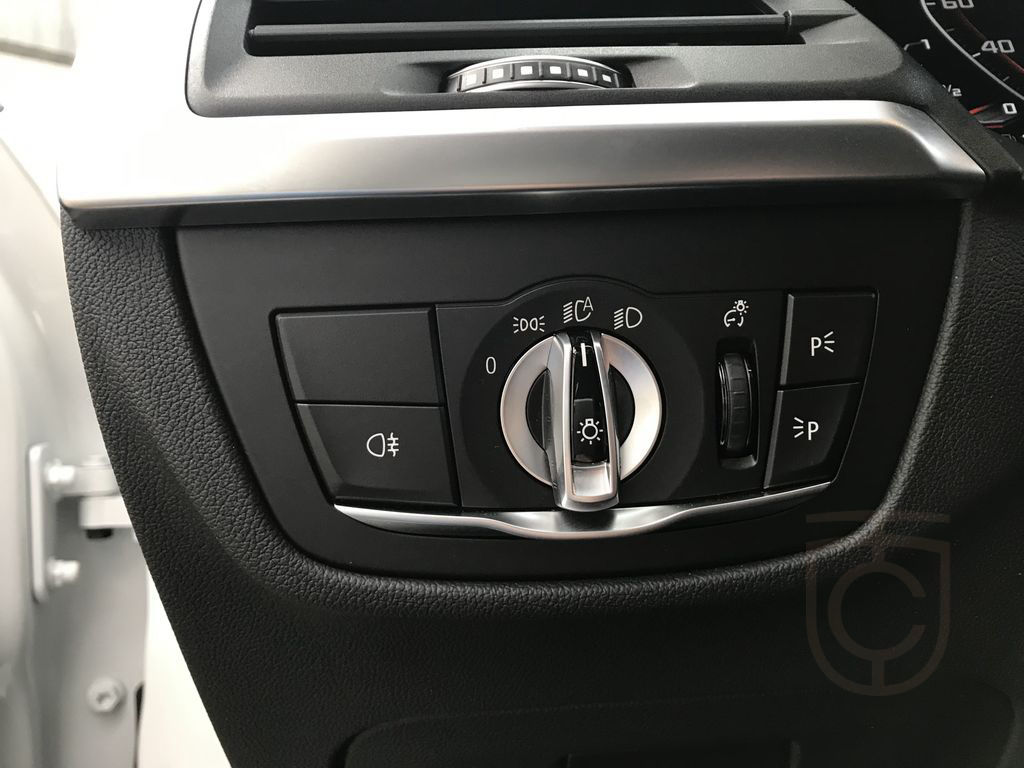 BMW X4 M40i Head-Up HK HiFi DAB LED WLAN Pano.Dach