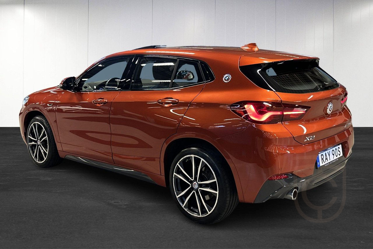 BMW X2 xDrive25e