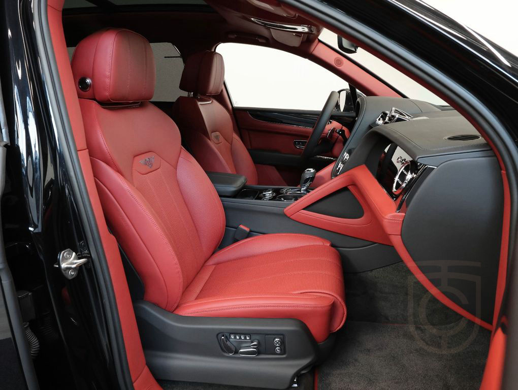 Bentley Bentayga 4.0 V8 EWB 4WD Autom.