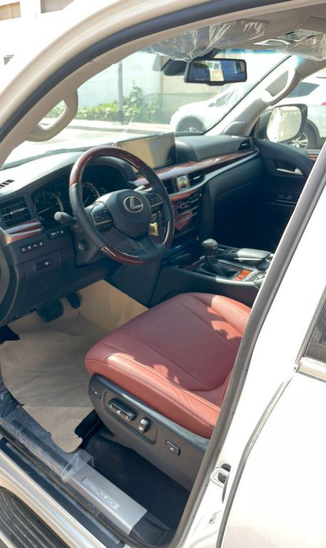 Lexus LX450+V8!+TurboDIESEL+NEU+2023+VOLL+20*STOCK