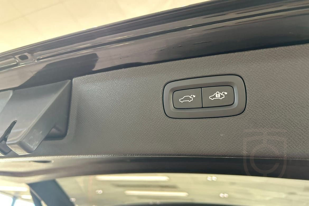 Volvo XC90 7
