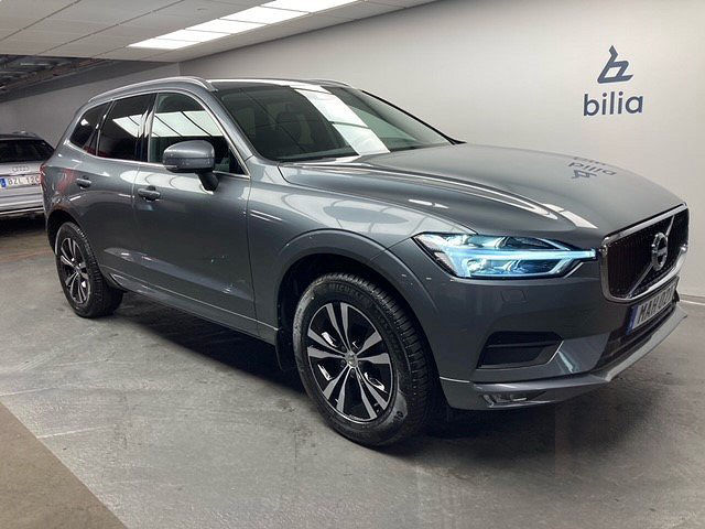 Volvo XC60 T4 Momentum Advanced Edition