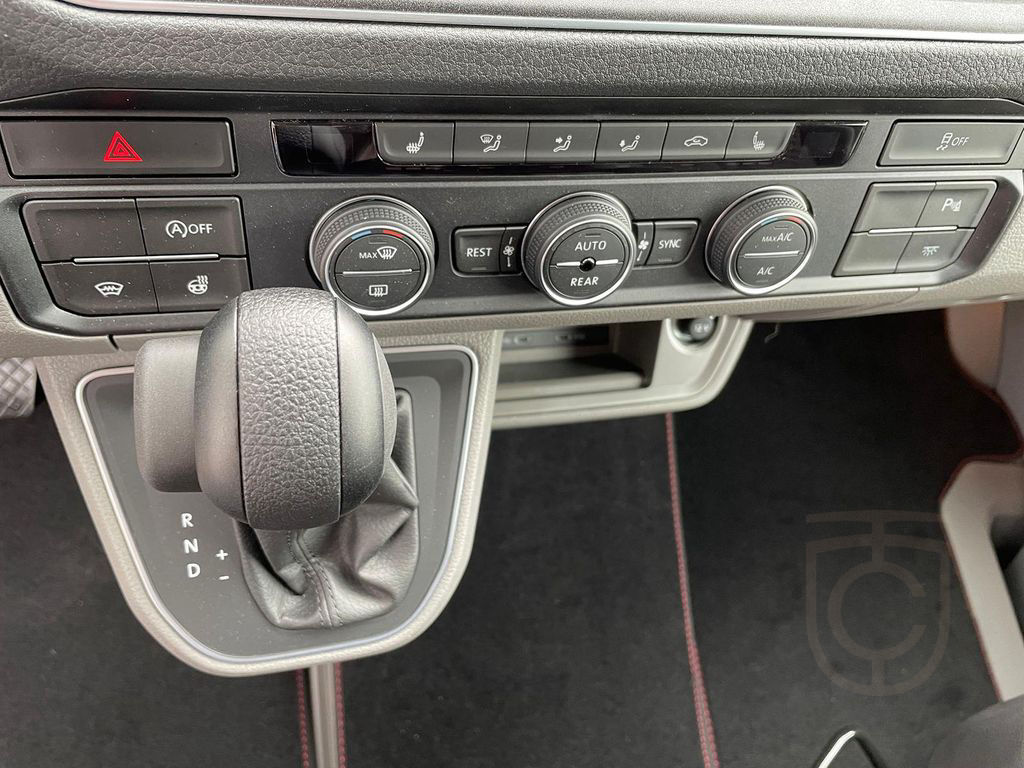 MAN TGE 3.180 Kombi L3H2 INDIVIDUAL S LED ACC NAV