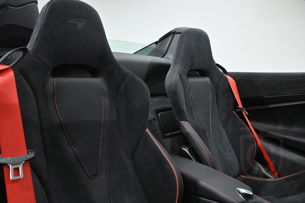 McLaren 720S Spider Performance Pack