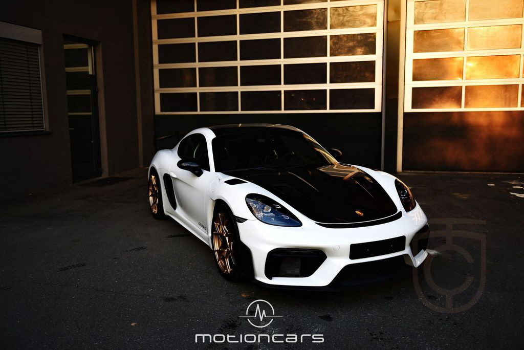 Porsche Cayman 718 Cayman GT4 RS 4.0 Weissach Paket