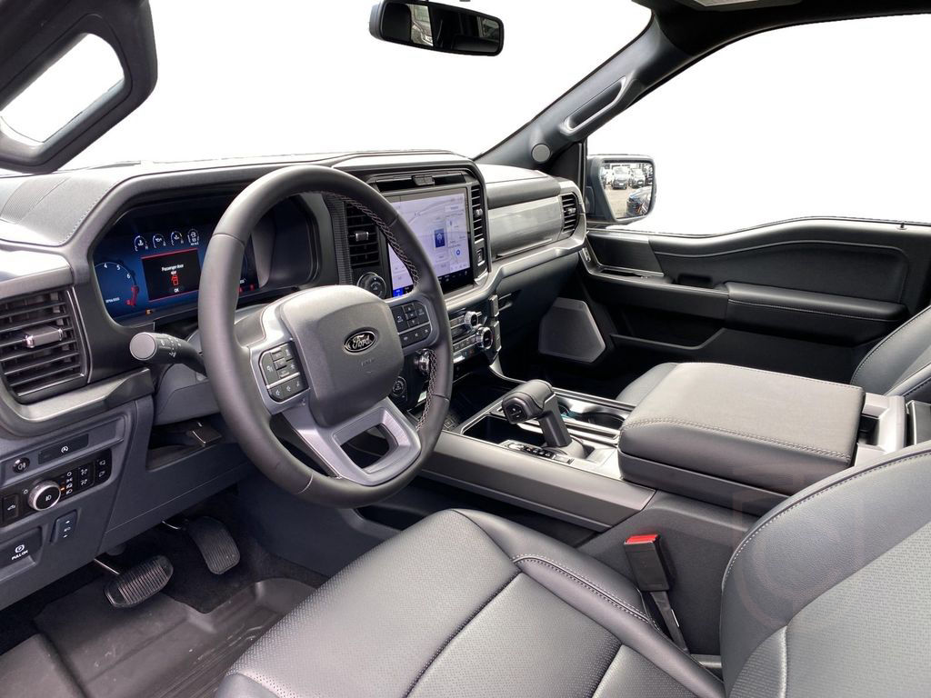 Ford F 150 Lariat 5.0L V8 Super Crew Black Edition 20