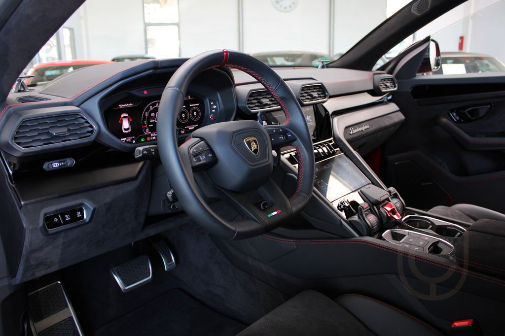 Lamborghini URUS * S * B&O 3D/BLACK &STYLE-PACK/PANORAMA/23"