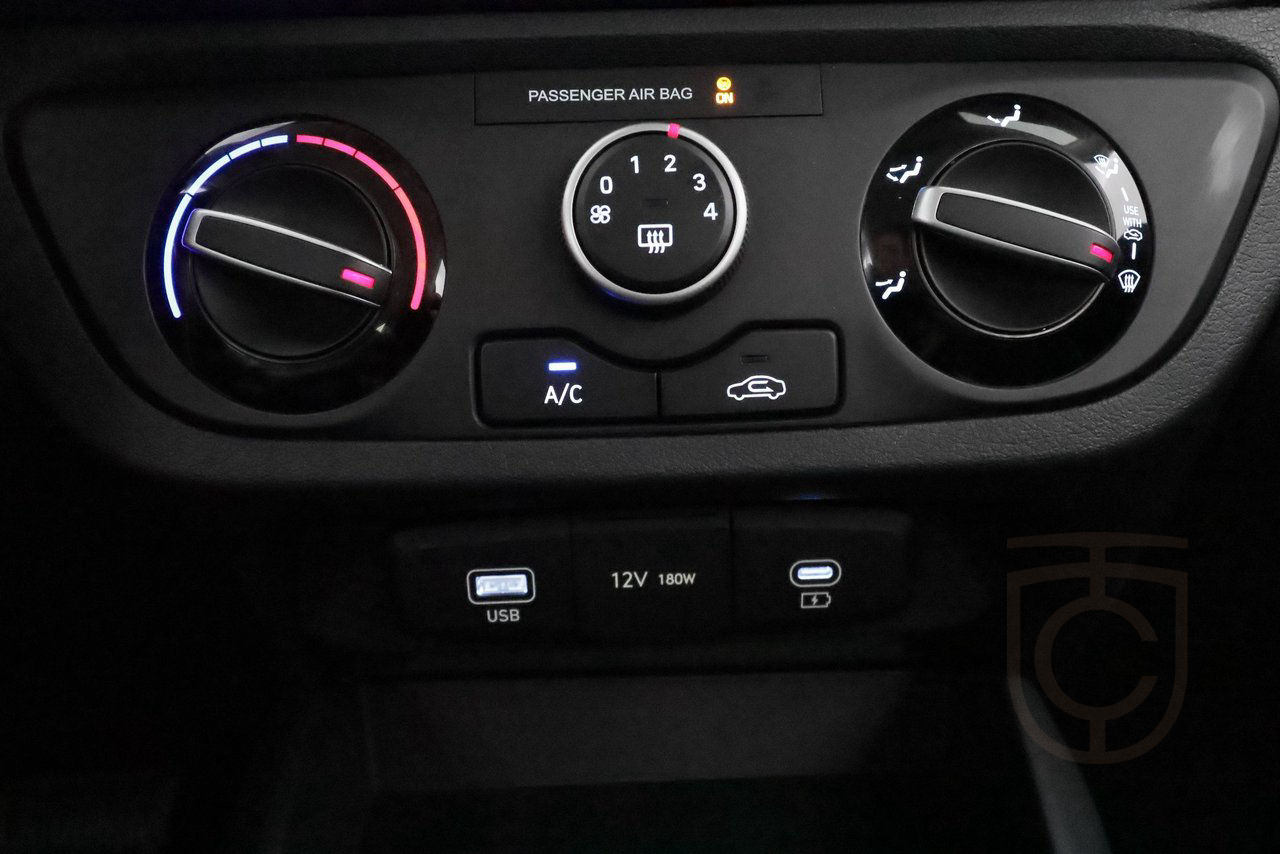 Hyundai i10 Essential Automat 1.0 AMT