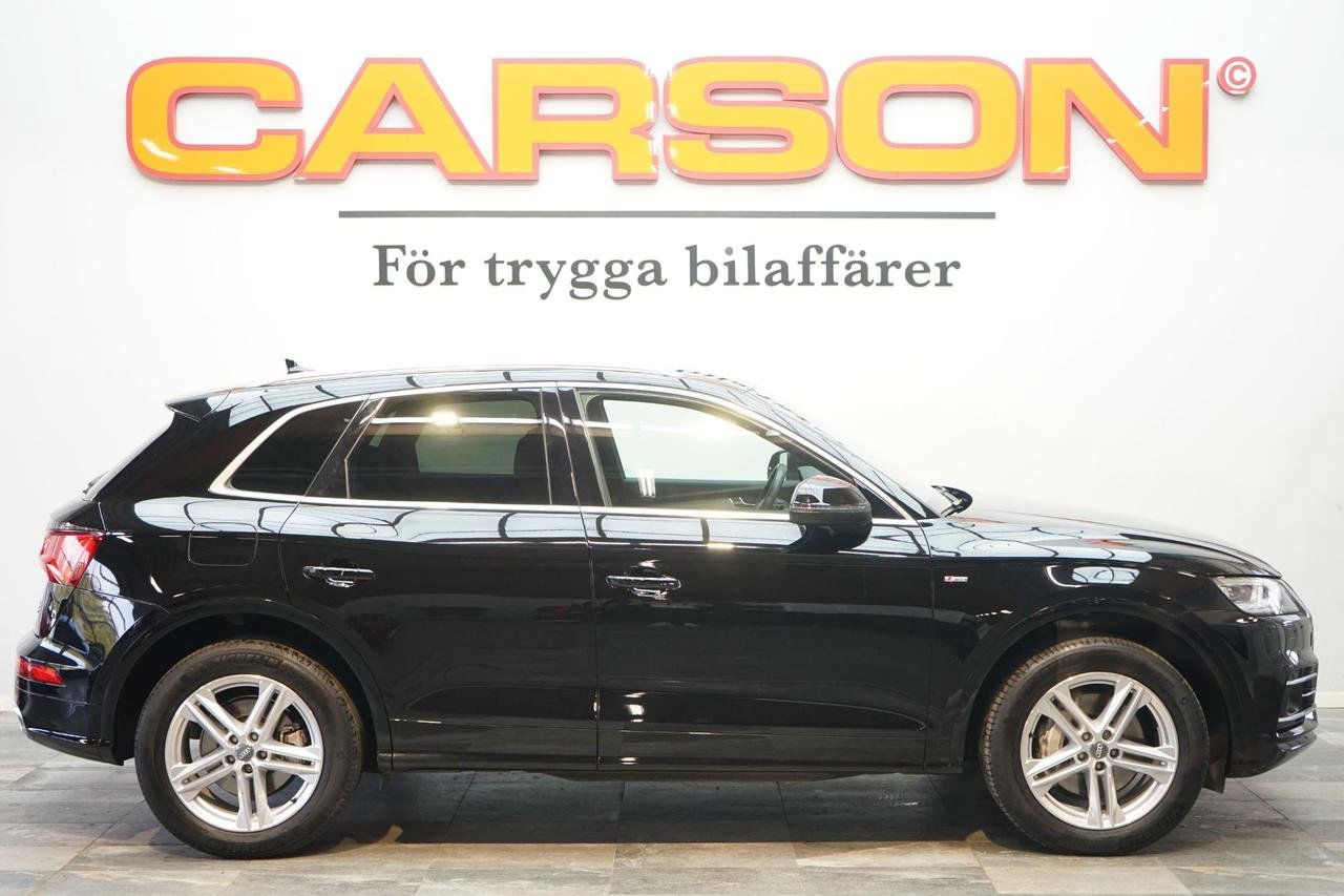 Audi Q5 55 quattro TFSI e S-line Competition Assistanspkt Eu