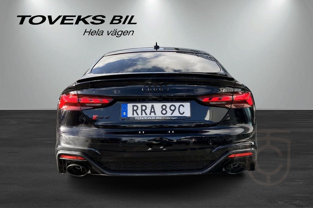 Audi RS5 Performance, keramiska