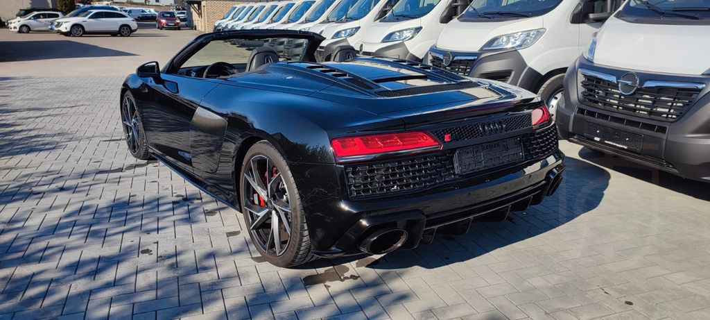 Audi R8 Spyder 5.2 FSI RWD performance