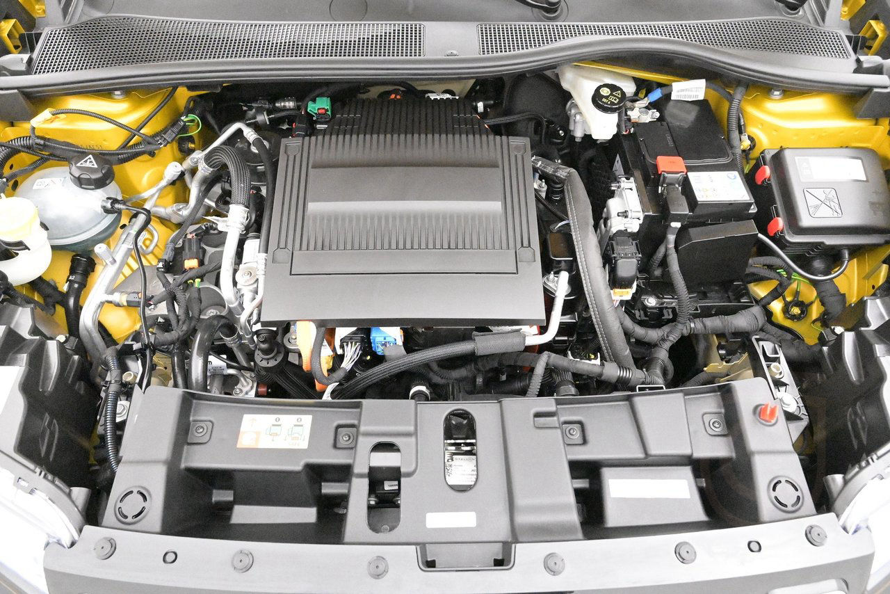 Jeep Avenger Electric Summit LED AdapFart