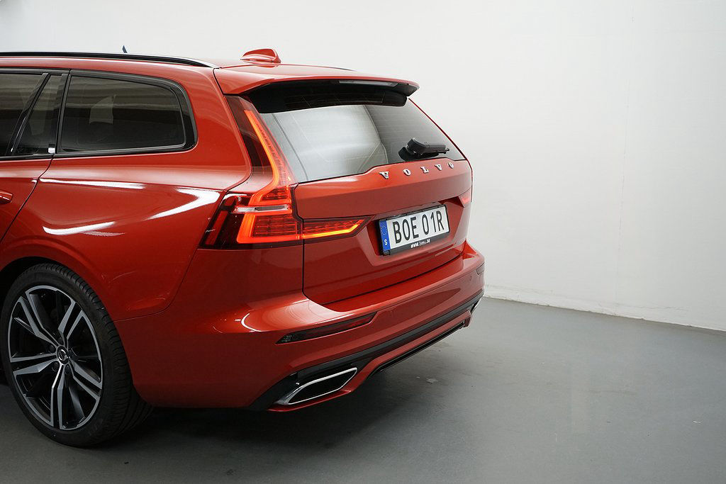 Volvo V60 D3 R-Design. Dragkrok. Navigation. on Call. Miljöklass Euro6d-TE