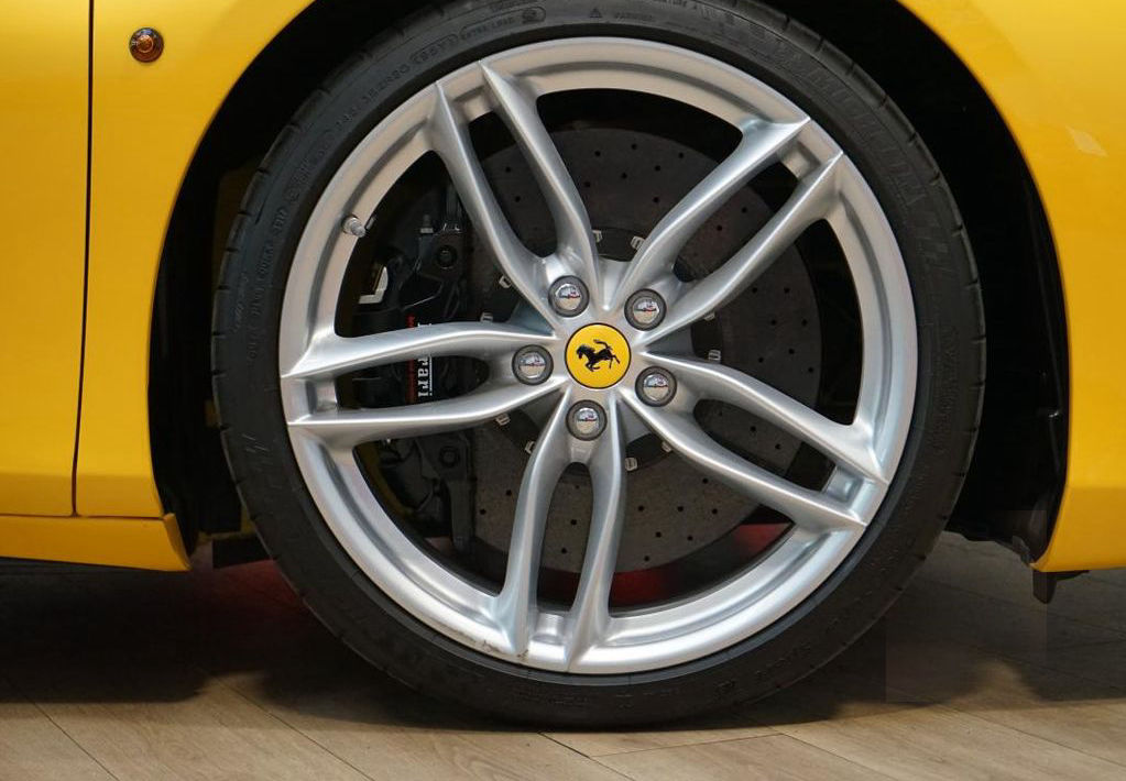 Ferrari 488