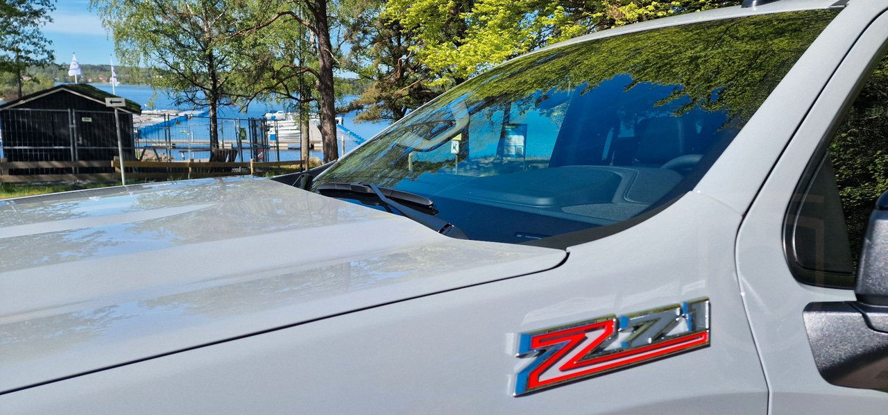 Chevrolet SILVERADO  RST Z71 Premium Pack
