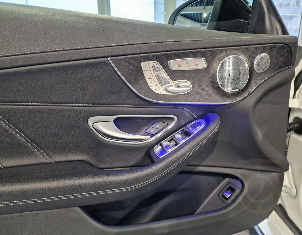 Mercedes-Benz C 63 S AMG Cabrio *Burm*SAGA*Distr+*Night*RFK