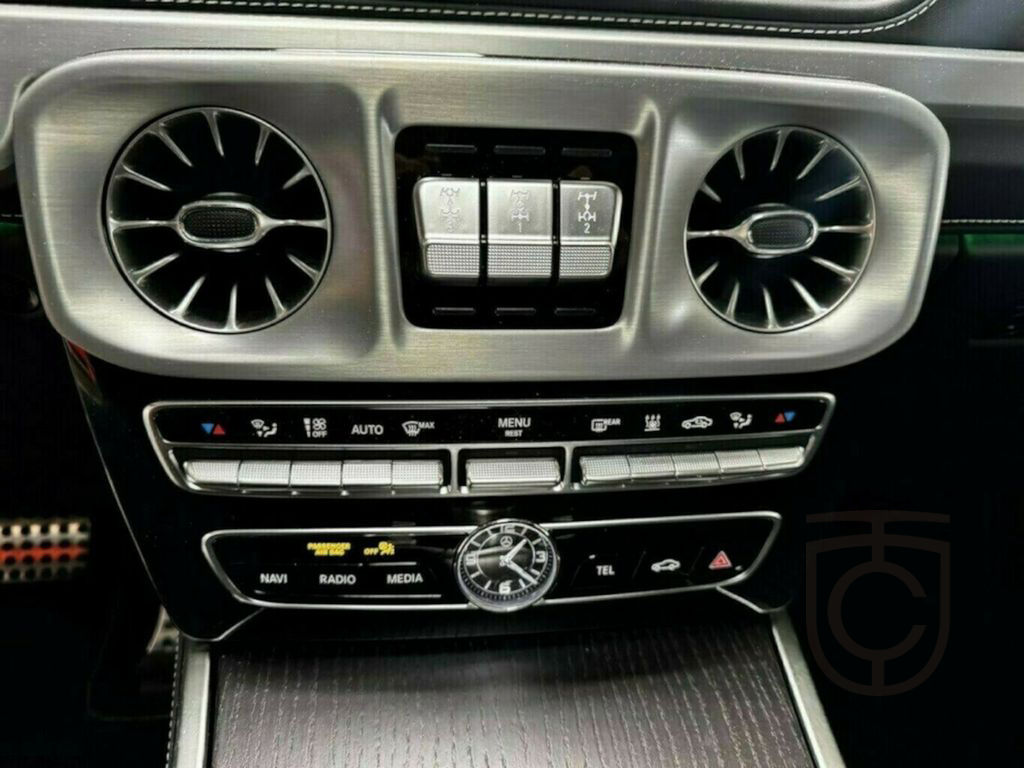 Mercedes-Benz G 500 V8