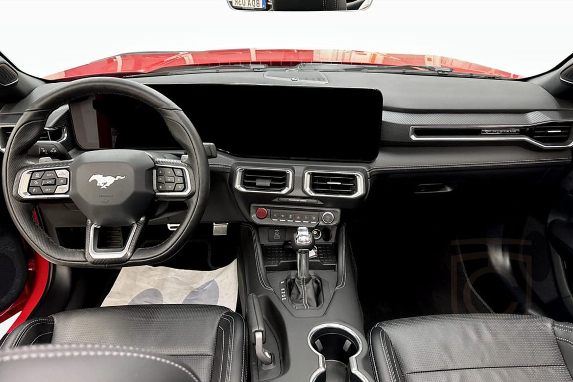 Ford Mustang GT Convertible V8