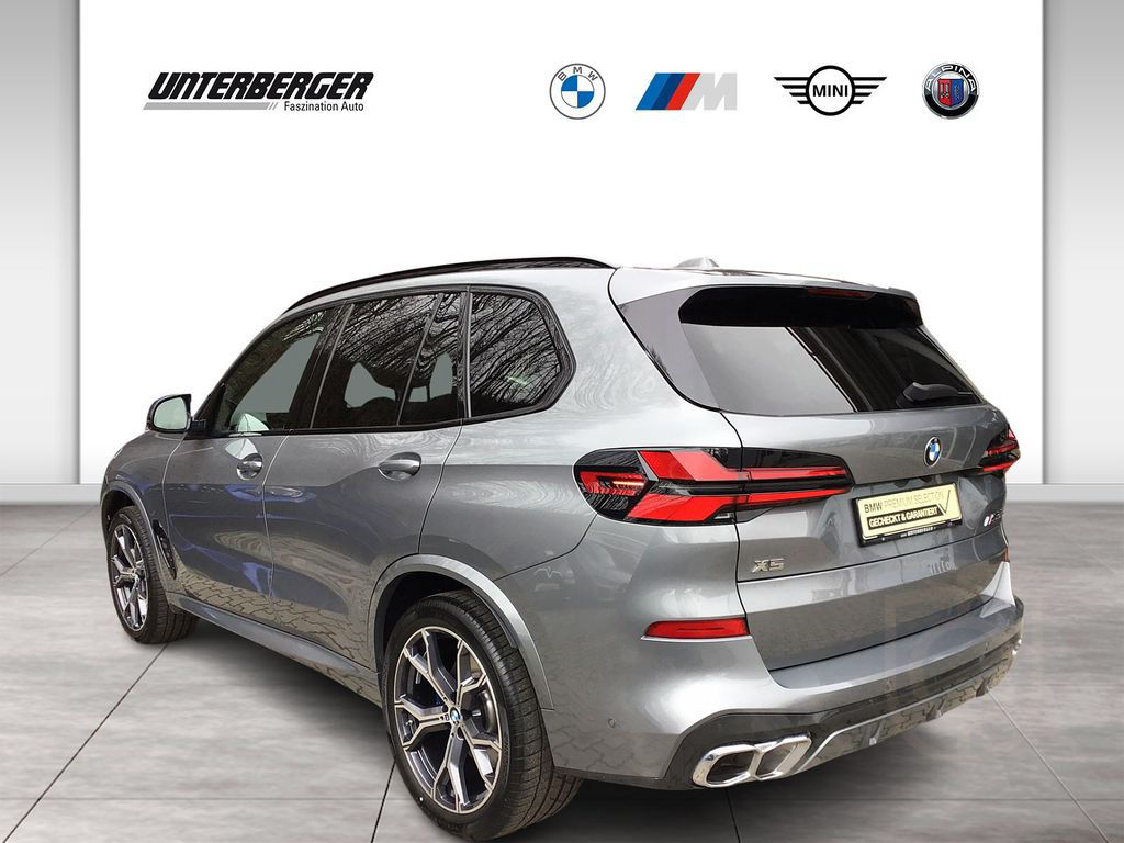 BMW X5 M60i xDrive HARMAN KARDON-AHK-PANODACH
